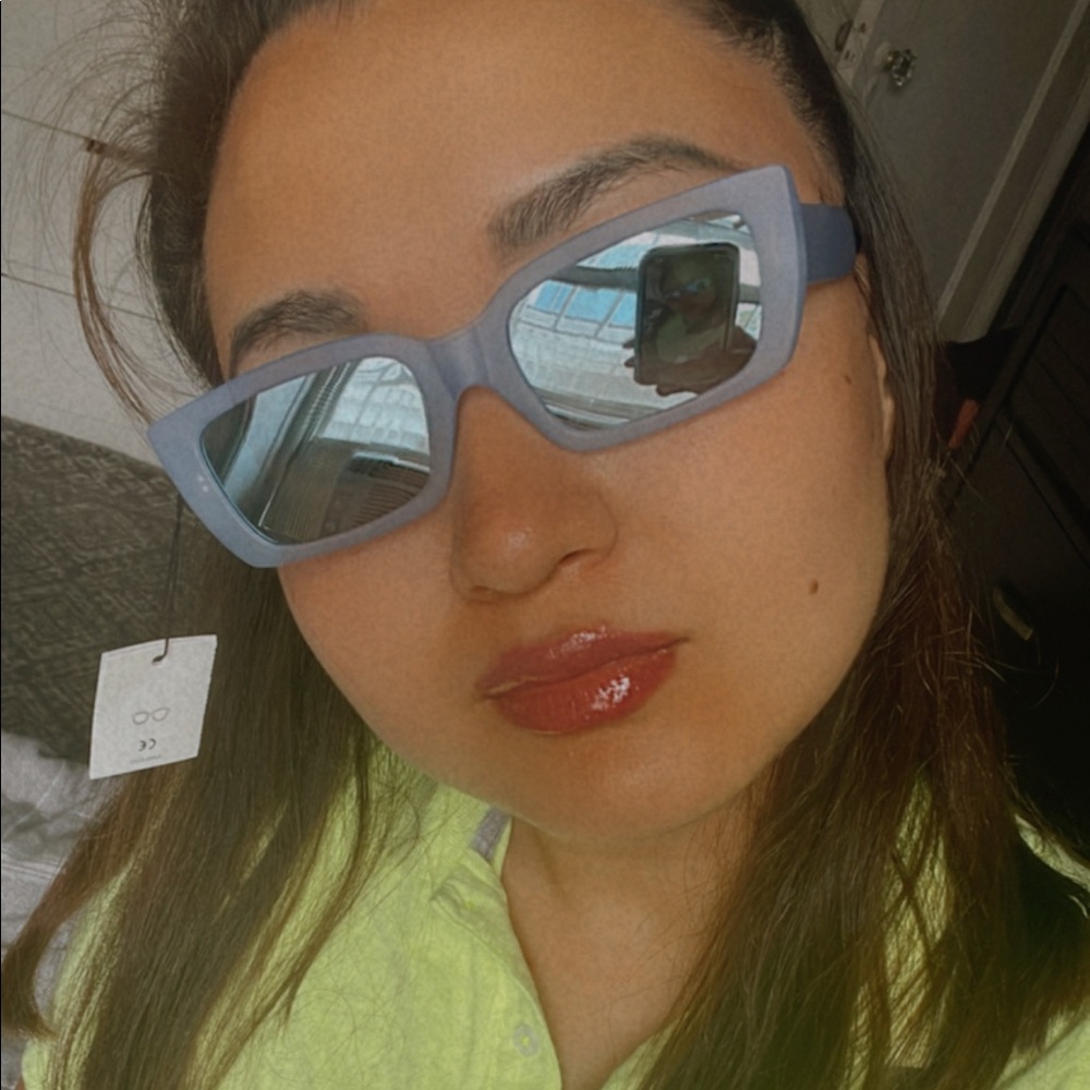 NEW Blue mirroring sunglasses square trendy modern stylish